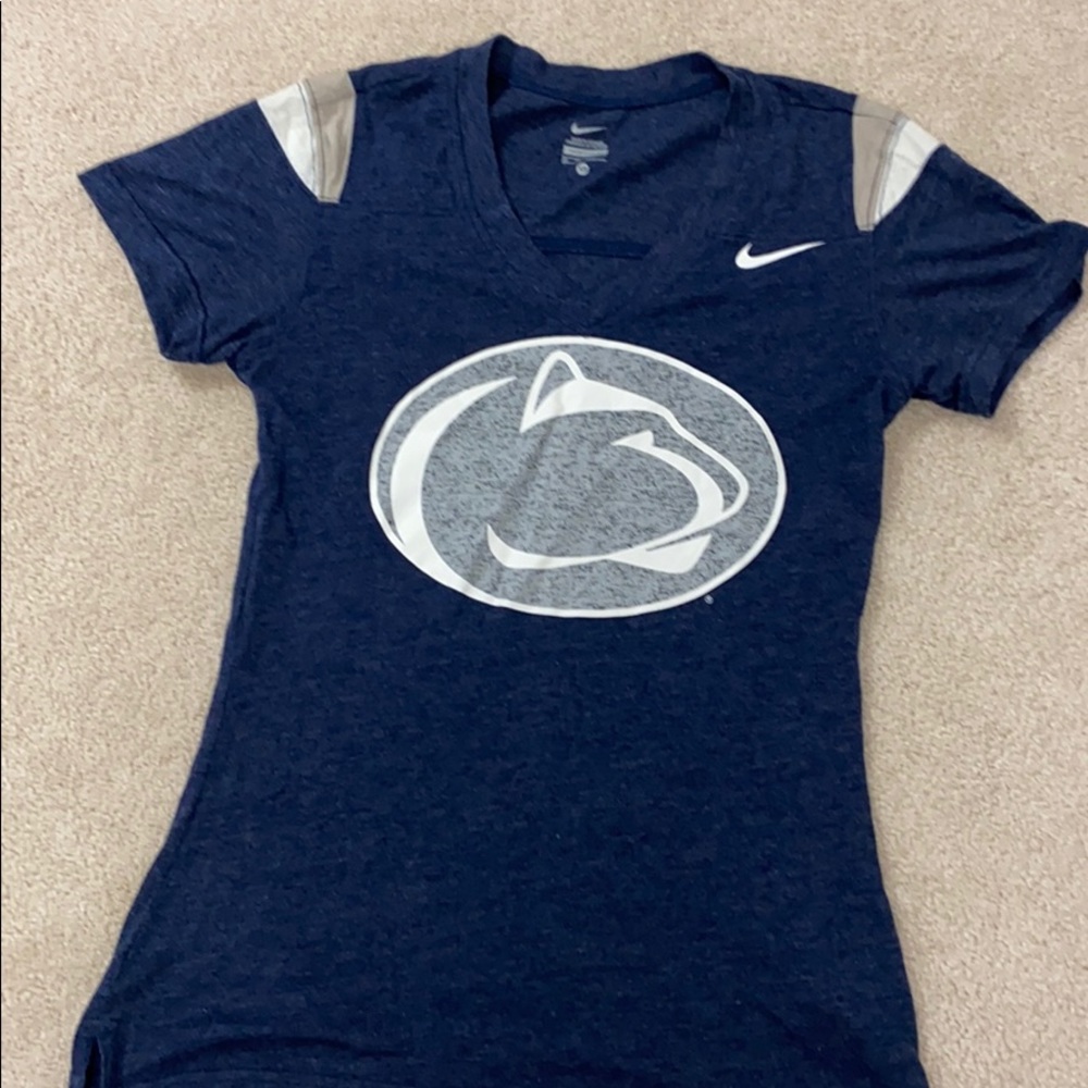 Nike Penn State Nittany Lion teeshirt ❤️